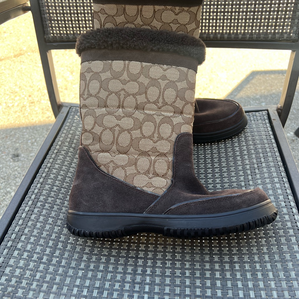 Coach New Sherman Signature Dk Brown & Tan Winter Boots Size 7b
